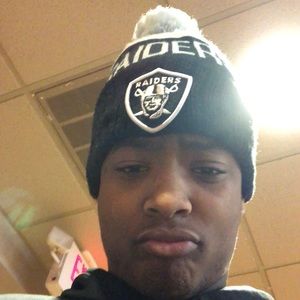 Meet your Posher, Romale